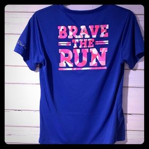 UA V-Neck Brave the Run Short Sleeve Shirt